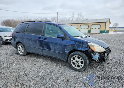 2004 Toyota Sienna Xle z USA, uszkodzony, nr VIN 5TDZA22C74S131632